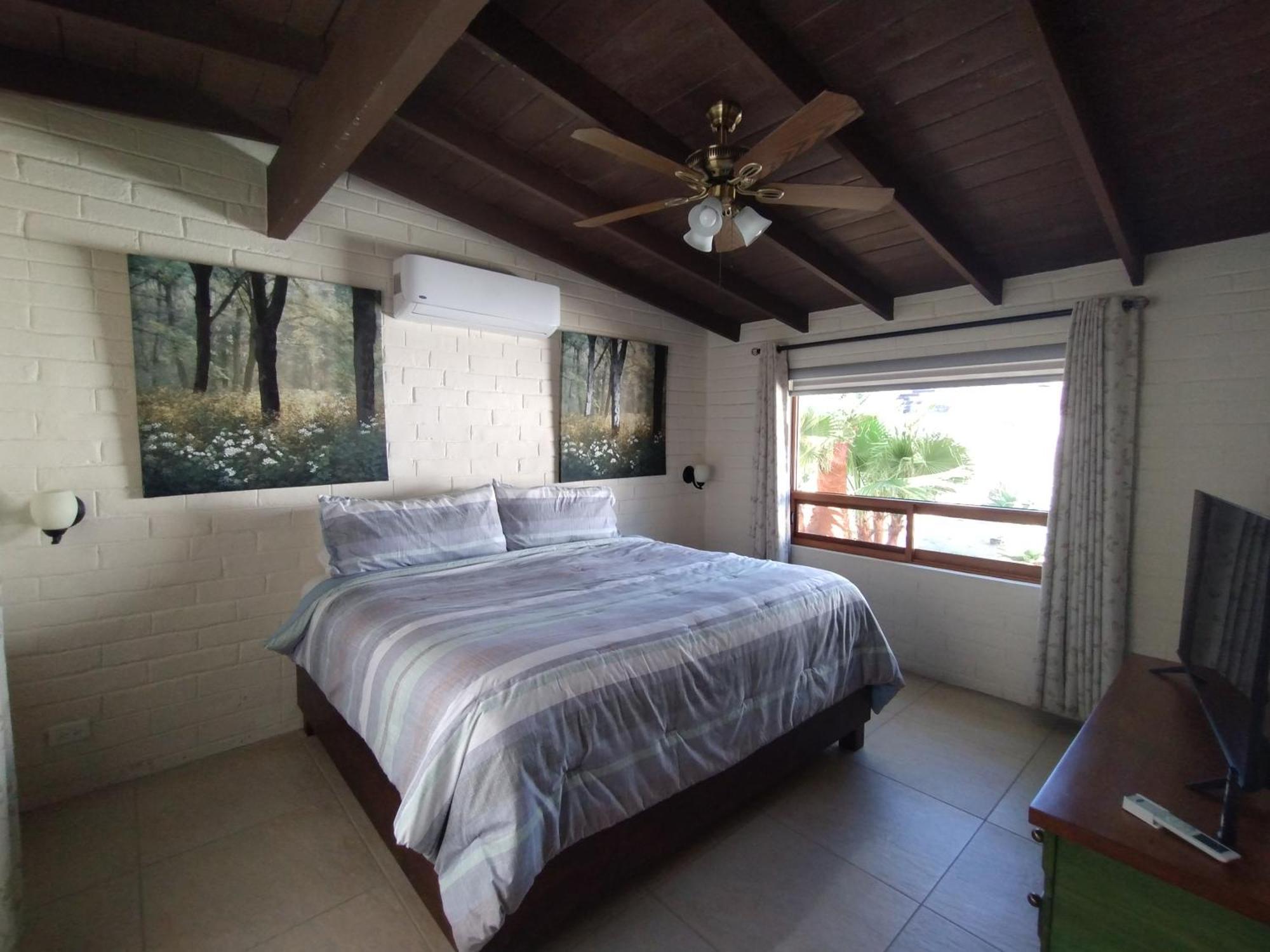 Hotel Quintas Papagayo Ensenada Pokoj fotografie